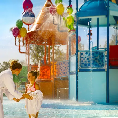 Szálloda Sunny By Valamar