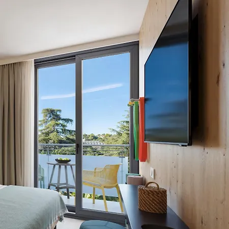 Sunny By Valamar Hotel 4*