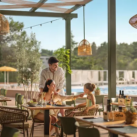 Hotel Sunny By Valamar