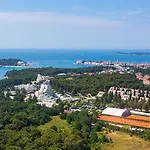 Sunny By Valamar Hotel