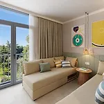 Sunny By Valamar Porec