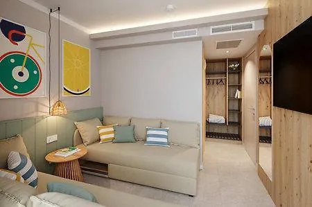 מלון Sunny By Valamar